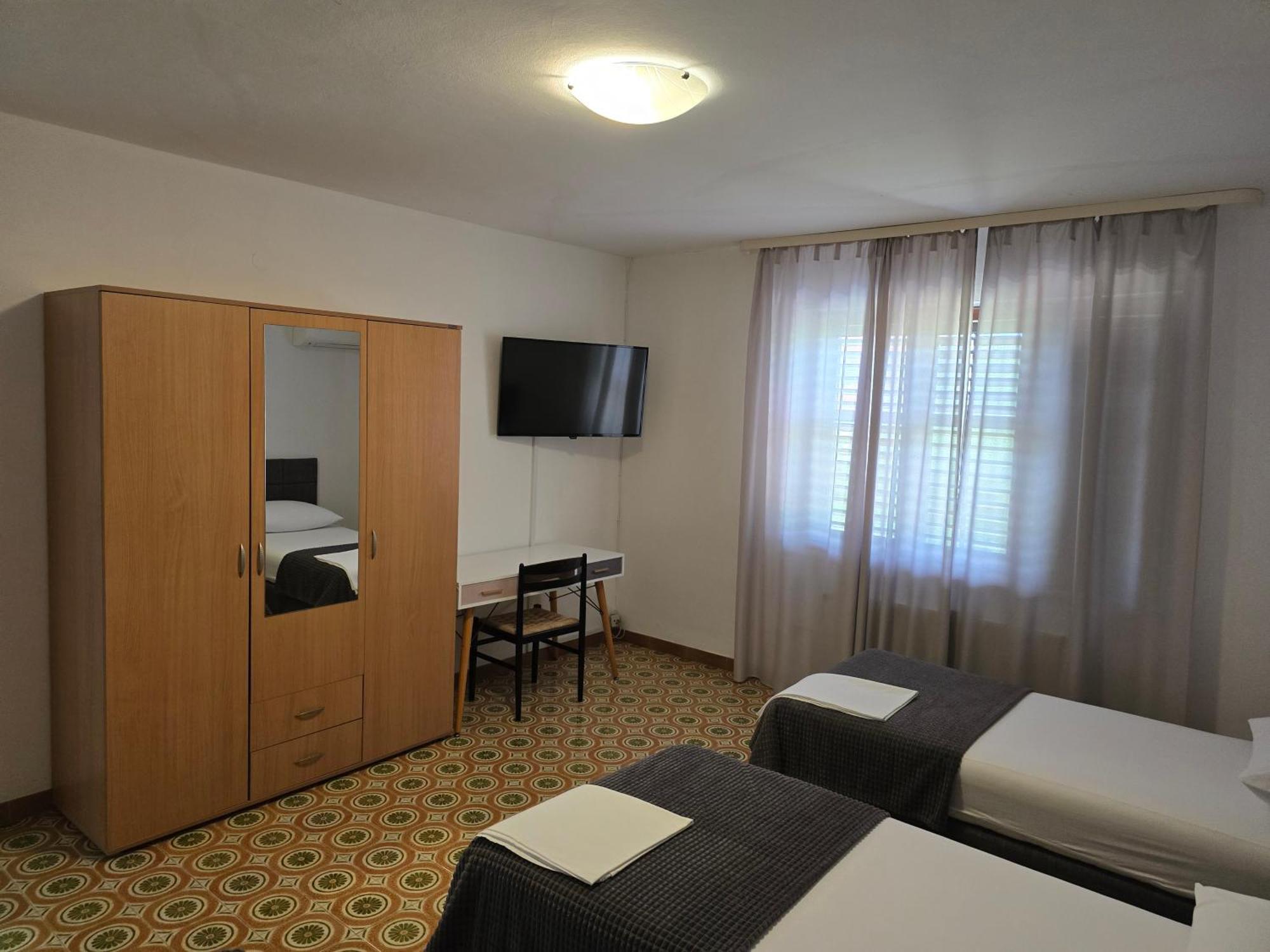 פורץ Apartment Dragica מראה חיצוני תמונה